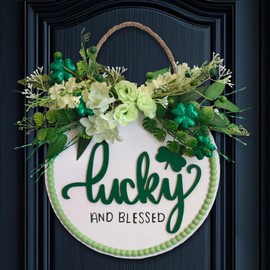 vivimemo 16-inch St. Patrick's Day Wreath Green Lucky Round Board Decorated St. Patrick's Day Four-Leaf Clover Front Door Decorated Holiday Party Home Indoor Outdoor Decor