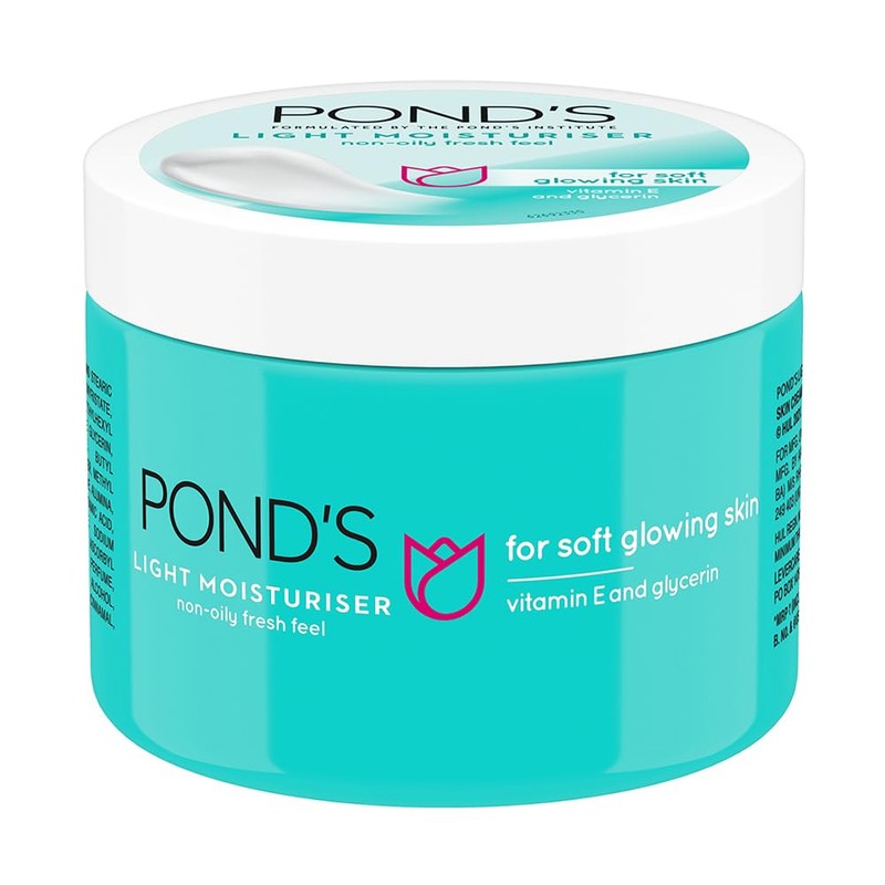 POND'S Light Moisturiser Non-Oily Fresh Feel With Vitamin E +