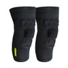 Rodillera Rinat Knee Guard RX5 R con protección acolchada y