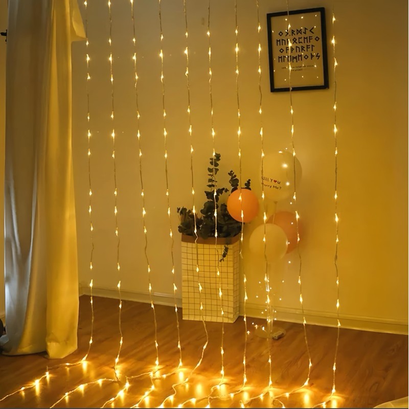 Clearhill 3 * 3Curtain String Lights 300LED Warm 8 Modes