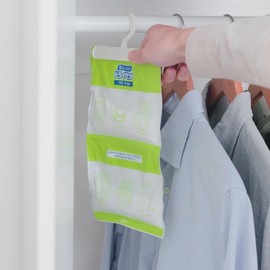 Drypet [Large Capacity] Dehumidifying Agent Sheet Type for Closet Use, 4-Pack, Hanging Type, Drying Agent, Moisture Absorber for Clothes