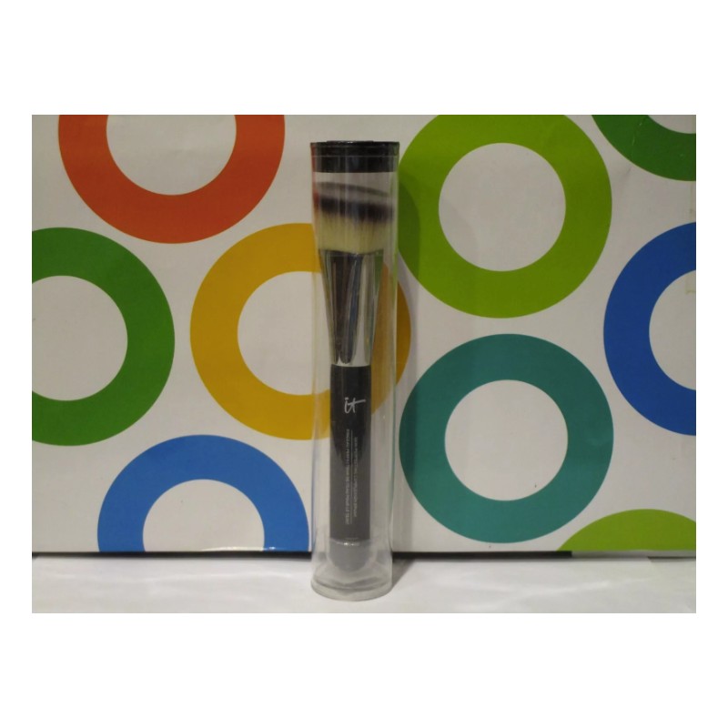 IT COSMETICS ~ No 22 SKIN PERFECTING COMPLEXION BRUSH ~