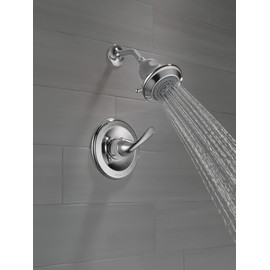 Delta Faucet Classic 13 Series Shower Faucet Set with 3-Spray Shower Head, Shower Handle, Chrome Shower Faucet, Delta Shower Trim Kit, Chrome T13220-SHC