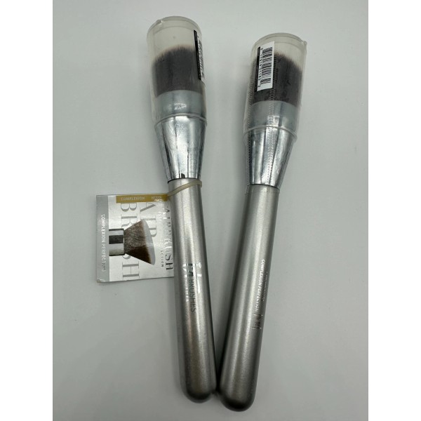 IT Cosmetics Ulta Airbrush Complexion Perfection foundation/pow