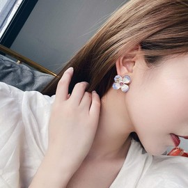 Purple Large Flower Clip-on Stud Earrings for Fairy Womens Girls Non Pierced, Metal, Cubic Zirconia