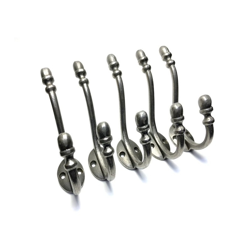 Oakcrafts - Antique Acorn Design Cast Iron Coat Hook -