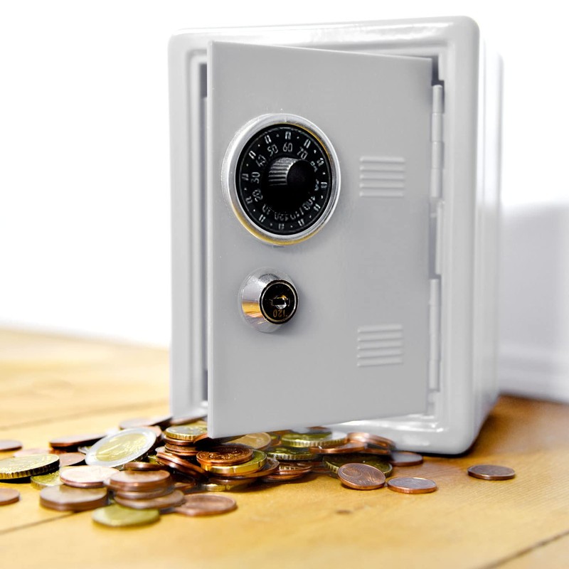 GOODS+GADGETS Mini Safe Piggy Bank Money Box with Combination Lock