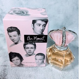 One Direction Women Our Moment By ONE DIRECTION EDP Spray 1.7oz New in Box