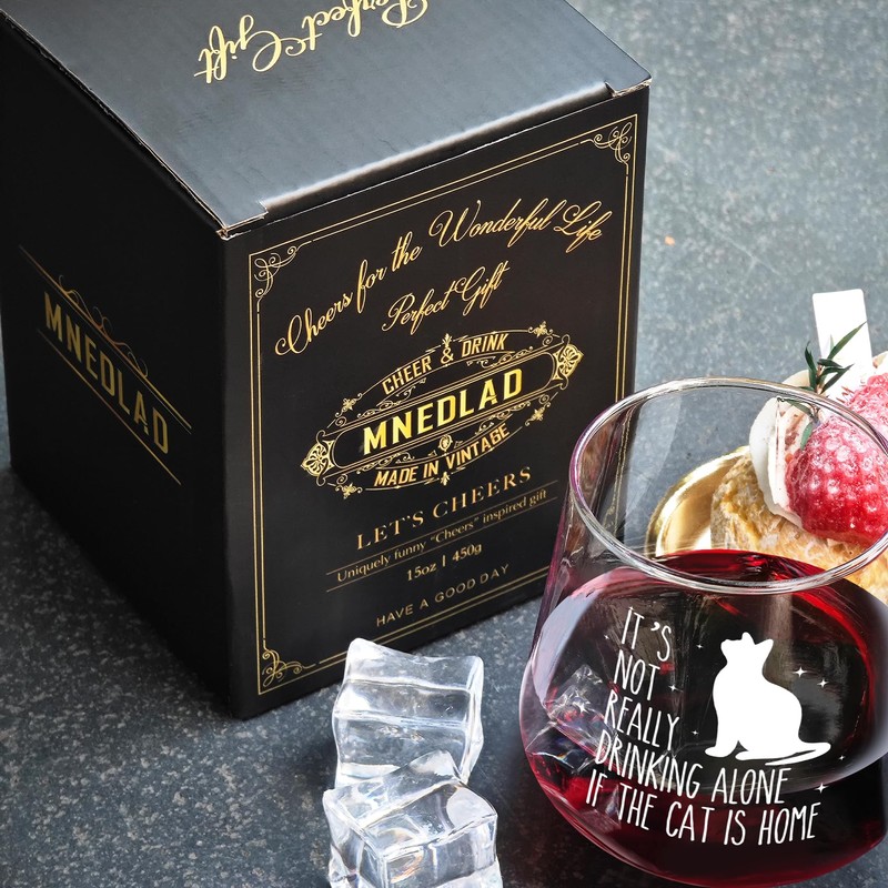 Cat Wine Glasses for Women & Men - Charming Gift