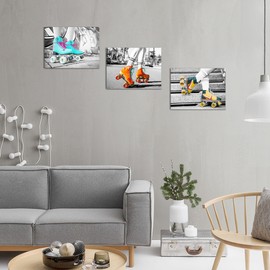 xiysien Canvas Wall Art Retro Roller Skates Picture Wall Decor Roller Skates Sports Print Paintings Artwork for Living Room Bedroom 12''x16''x3PCS