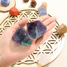 CrystalTears Fluorite Crystal Stone, Large 4.5-5.5cm Fluorite Quartz Crystals for Clarity, Creativity, Confidence, Rough Healing Gemstone for Reiki Healing Meditation Decor,Crystal Gifts-2pcs