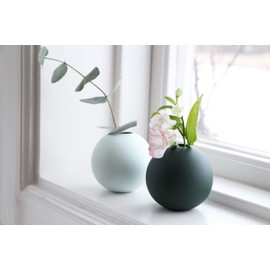 Cooee Design Ball Vase 8cm Dark Green