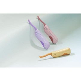 eyelash curler