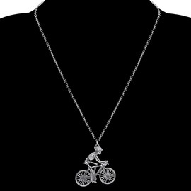 LONYOO Alloy Vintage Bicycle Skull Necklace Bicycle Pendant Antique Punk Gothic Jewellery Biker Gifts for Women, Zinc, No Gemstone