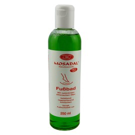 Mosadal Fußbad 250ml Fußschweiß vorbeugend & Creme Hydratante Urea 100ml - Geprüfter Hornhautentferner für die Fußpflege mit Nagelpflegeöl 10ml - Pflegt intensiv beanspruchte Nägel mit Bio-Arganöl