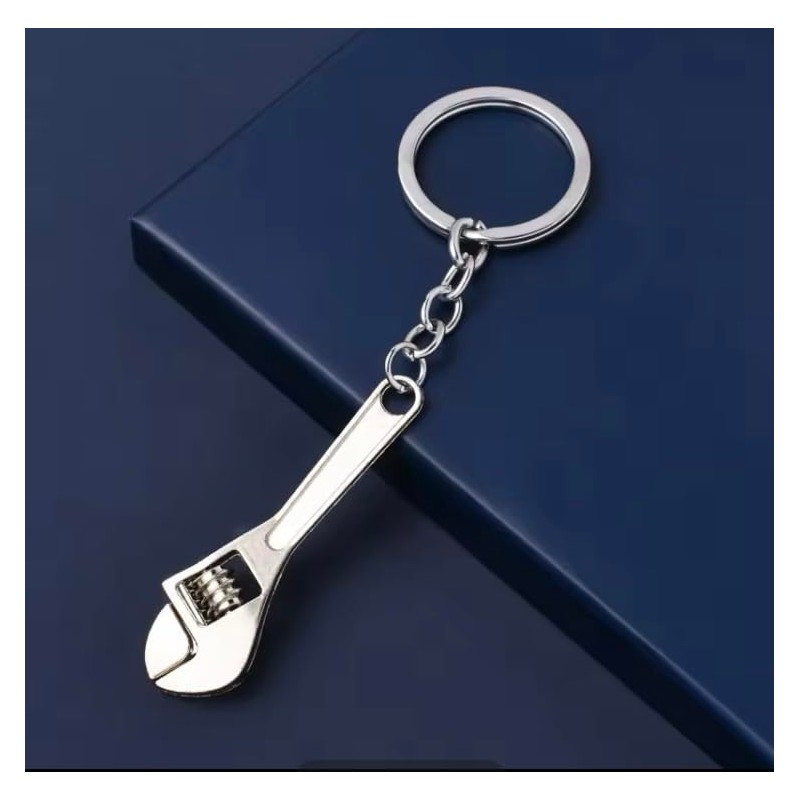 UKDGTMR Mini Adjustable Wrench Keychain, Universal Spanner, Metal Tool for