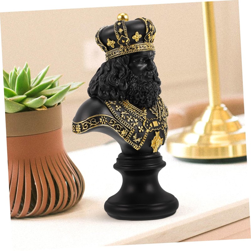 GRIRIW Desktop Chess Sculpture Chic Office Decor Stylish Chess Status