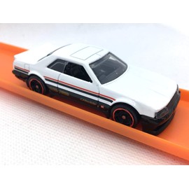 Hot Wheels 2019 Nightburnerz Nissan Skyline RS (KDR30) 48/250 White