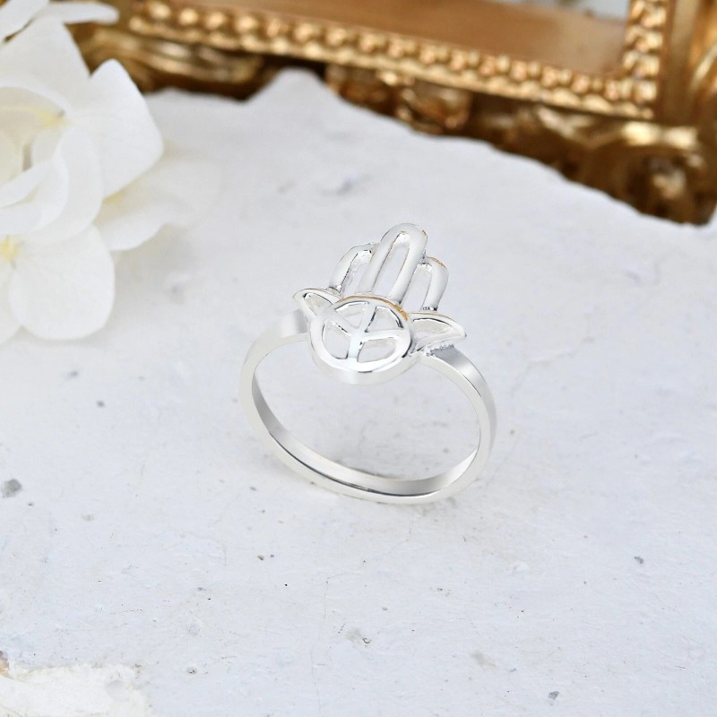 AeraVida Hamsa with Peace Sign Sterling Silver Peaceful Hamsa Ring-8