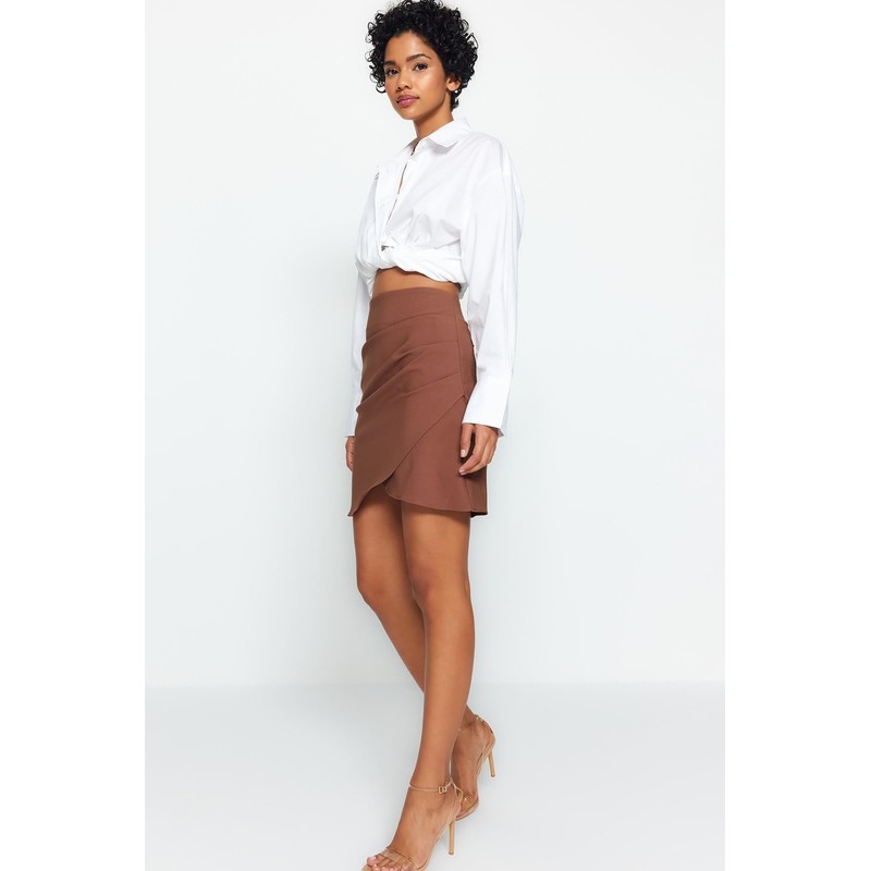 Trendyol Women's Asymmetric Woven Skirt, dunkelbraun