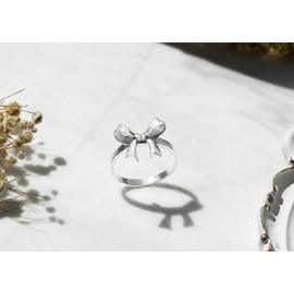 Adorable Ribbon Bow Tied .925 Sterling Silver Ring, 8, Metal