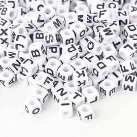 HERZONE 7 mm Cube Letter Beads for Threading, 700 Pieces, Acrylic White Alphabet Beads, Mix A-Z Beads for Jewellery Making, DIY Necklace, Bracelet, Key (700)