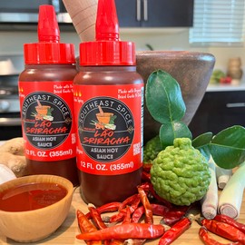 SOUTHEAST SPICE ORGANIC HOT SAUCE - Original Lao Sriracha, bottle red chili sweet garlic pepper siracha, extra Asian sauces, vegan premium natural ingredients, for ramen hamburgers hotdogs (12 Fluid Ounce)