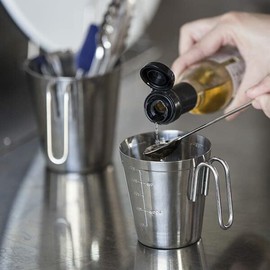 Spacious Harumi Kurihara Measuring Cup 16.9 fl oz (500 cc) HCXX4302-99F