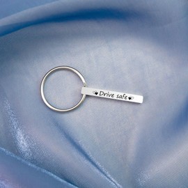 LKBVUG “I need you here with me” Drive Safe Keychain for Him Special Valentine Day Gifts for Men Husband Boyfriend Christmas Anniversary Sweetest Day Distance Valentine Presents Decorations