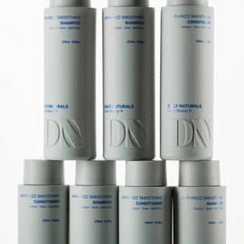 Daily Naturals Clean Beauty Anti-Frizz Smoothing Shampoo 275ml