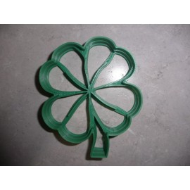 AJT CLOVERLEAF ASCENDING SIZE 4 LEAF CLOVER SHAMROCK SET OF 3 COOKIE CUTTERS PR1723