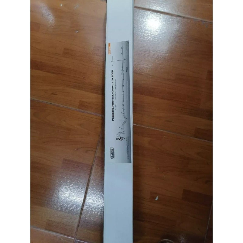 Radox Pedestal Tripie Para Microfono Con Boom Radox 1.3 M