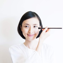 SHAQUDA UVE Touch Up Brush UBU Touch Up Brush [821]