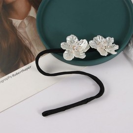 White Lazy Hair Dish Artifact Women Girl Braid Maintenance Ball Head Flower Hair Device Bud Head Shell Flower Bow Pearl Hair Pin Hair Accessories