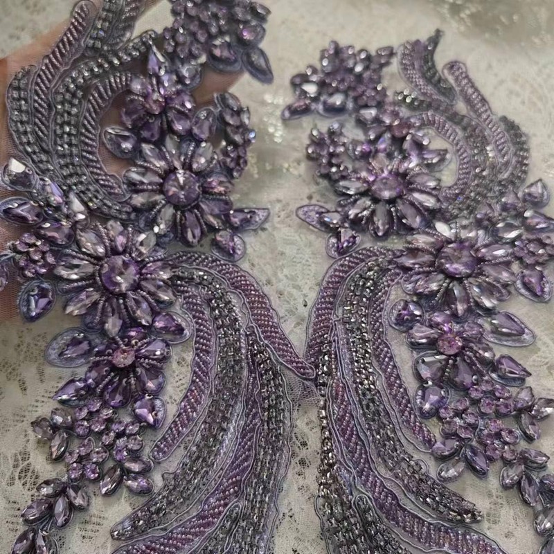 1 Pair Hand-Made Beaded Rhinestons DIY Clothing Appliques Patch Flower
