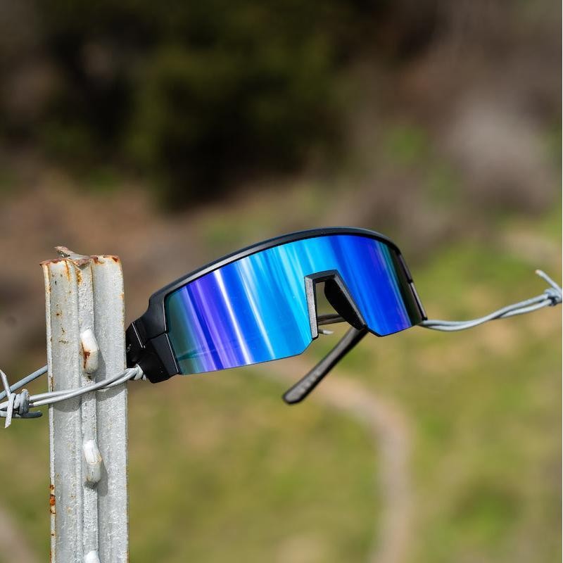 BOMBER SMOKE BOMB ANSI Z87+ Safety Sunglasses:_Red Mirror Hi Vis