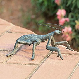 SPI Home Praying Mantis Garden Sculpture