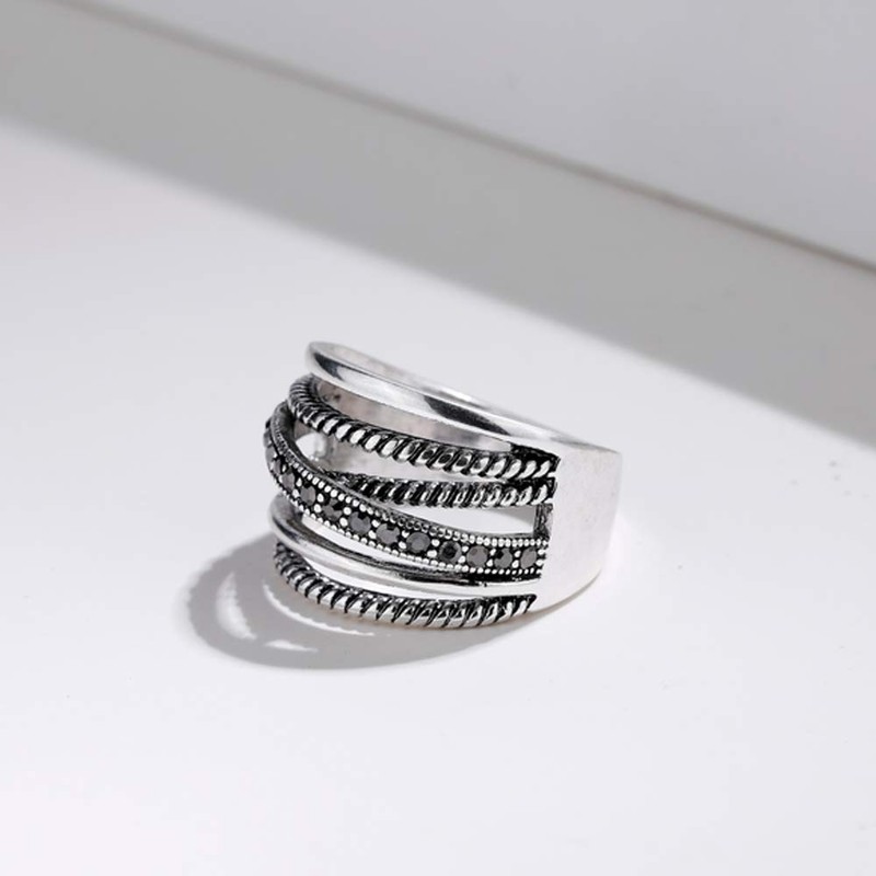 Shefashion Women's Vintage Oxidized Silver Crossover Statement Rings Wide Band