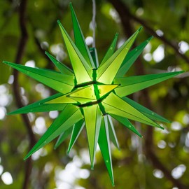 Kringle Traditions 14" Green Christmas Light LED Star Decoration, LED Outdoor Star for Decoration