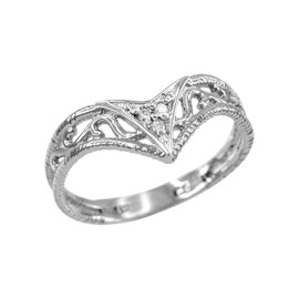 Claddagh Gold Fine 925 Sterling Silver Filigree Chevron CZ Ring for Women (Size 6)