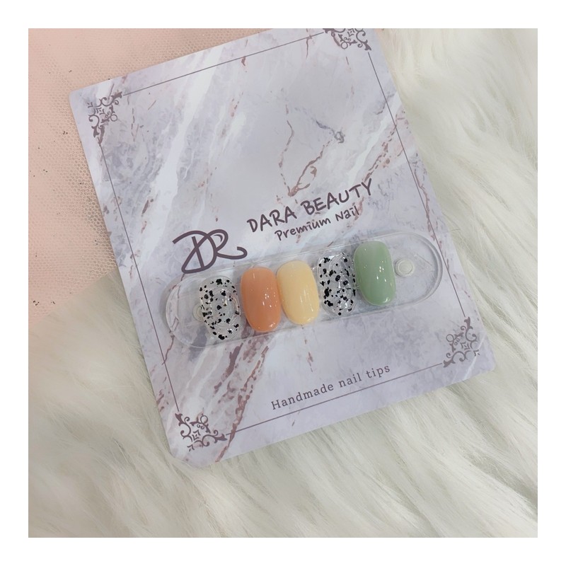 Next day delivery⭐Egg gel donut nails⭐ / 다음날발송⭐에그젤 도넛네일⭐