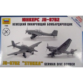 Zvezda 500787306, 1: 72 Junkers JU-87, B-2 Stuka.