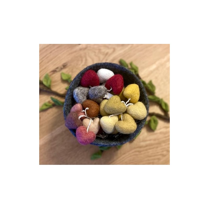 6 Hearts Made of Felt (Dusty Colours) - Mother's Day