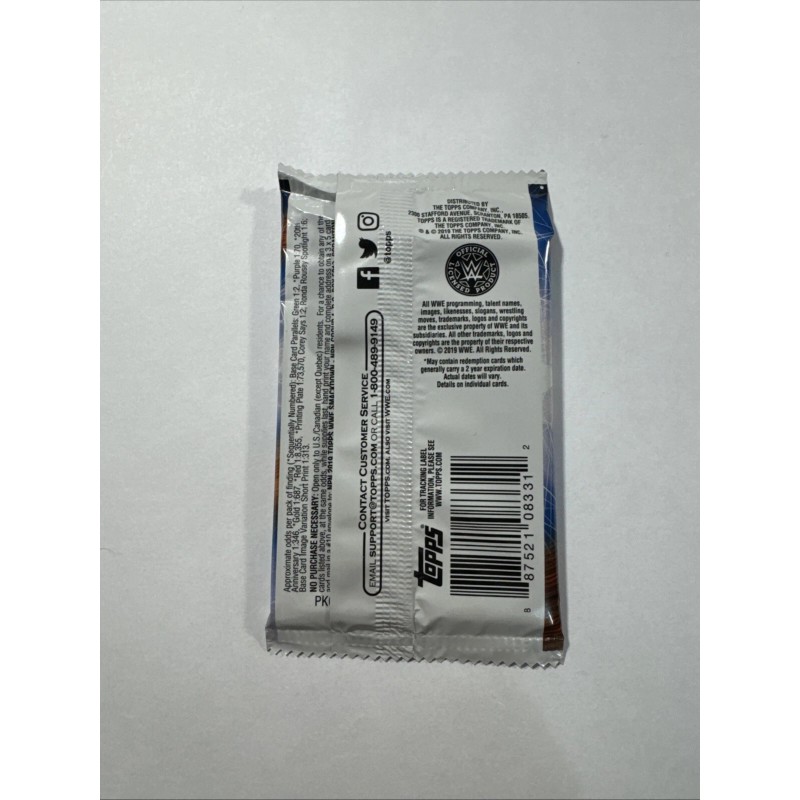 Topps (1) 2019 Topps WWE Smackdown Live Factory Sealed Pack