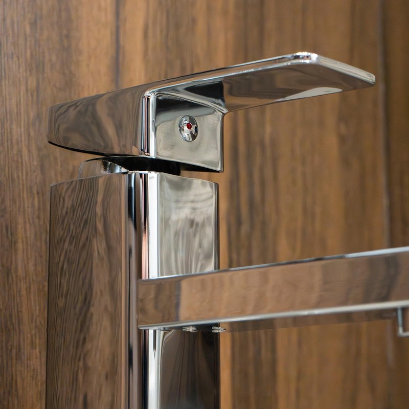 Grifo Monocomando para Lavabo de Baño Línea Akashi – Mezcladora