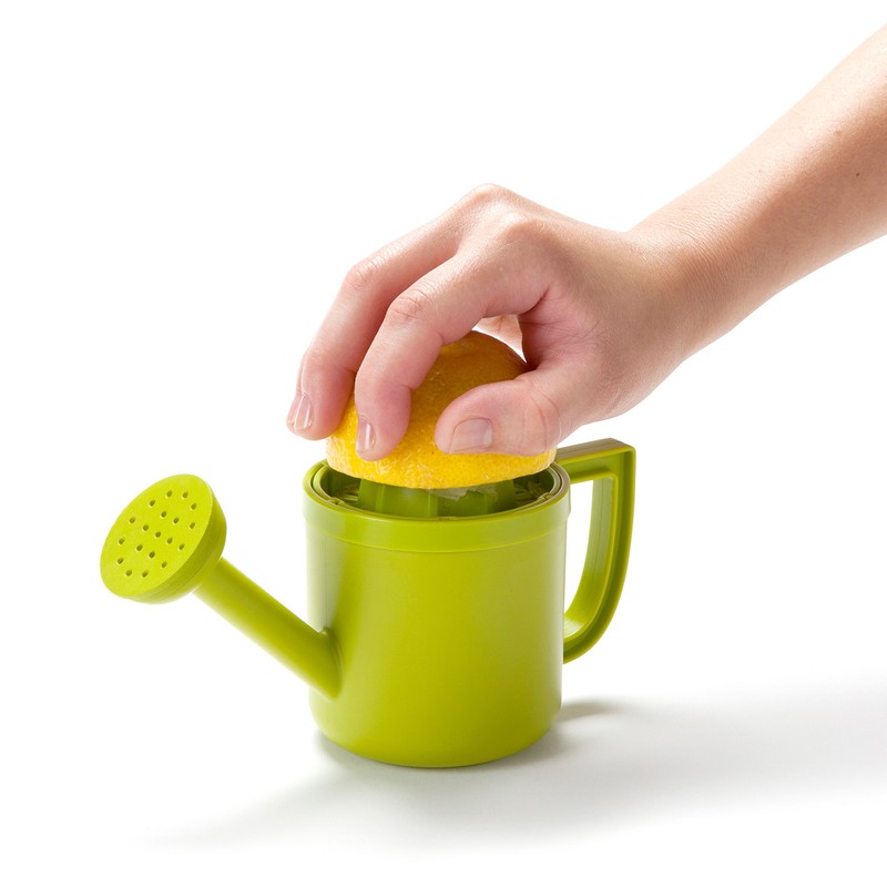 Peleg Design Lemoniere Original Watering Can-Shaped Manual Hand Juicer, Green