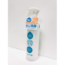Natural Japanese Hinoki Wood & Water Room Deodorizer - 200 ml
