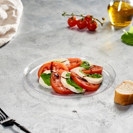 PLASTICPRO Plastic Party Plates Edge Collection Premium Heavyweight Elegant Disposable Tableware Dishes (Clear, 8.6'' INCH Plates)