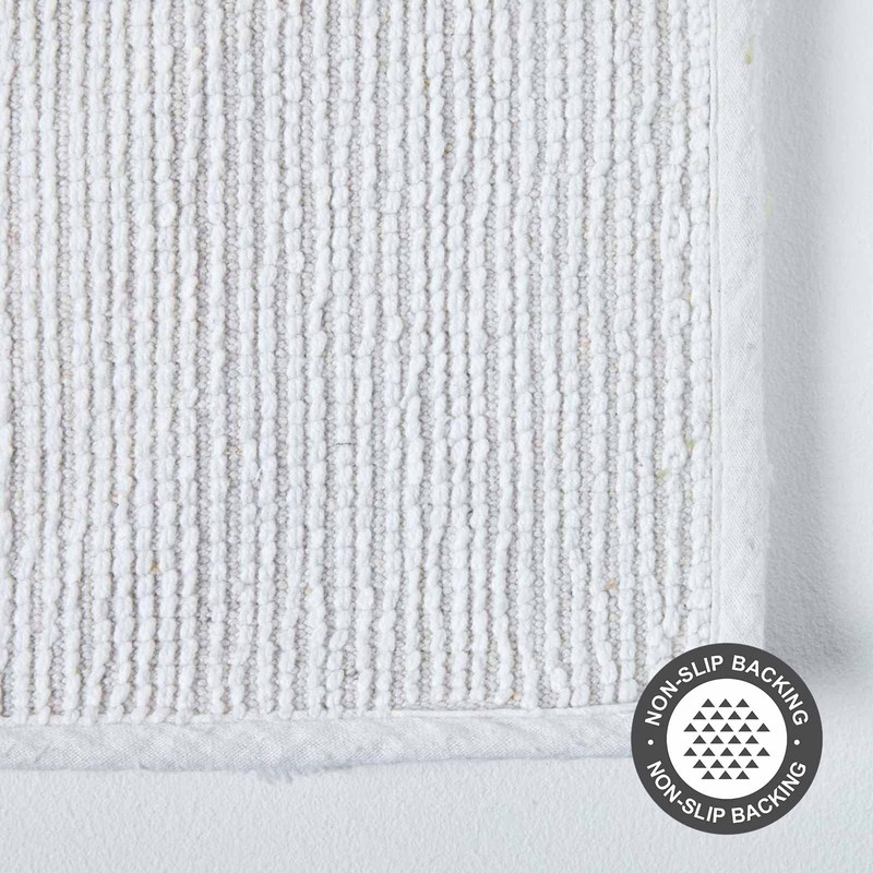 HOMESCAPES Spa Supreme Luxury Pedestal Mat, White, Very Heavy 1800
