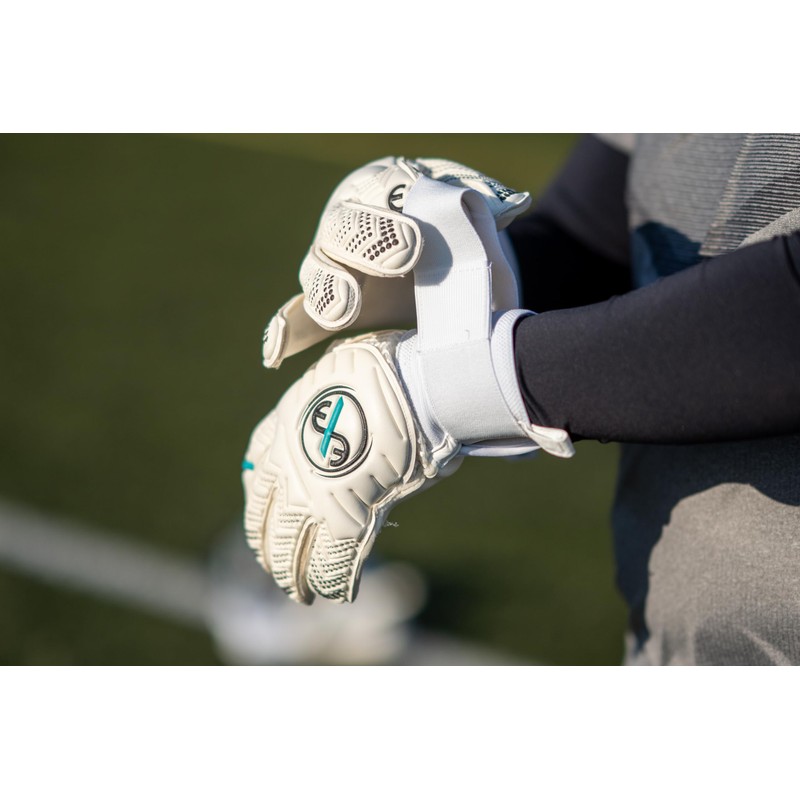 ExE-GK Elevate Pro Goalkeeper Gloves Roll Finger Internal Grip Dots